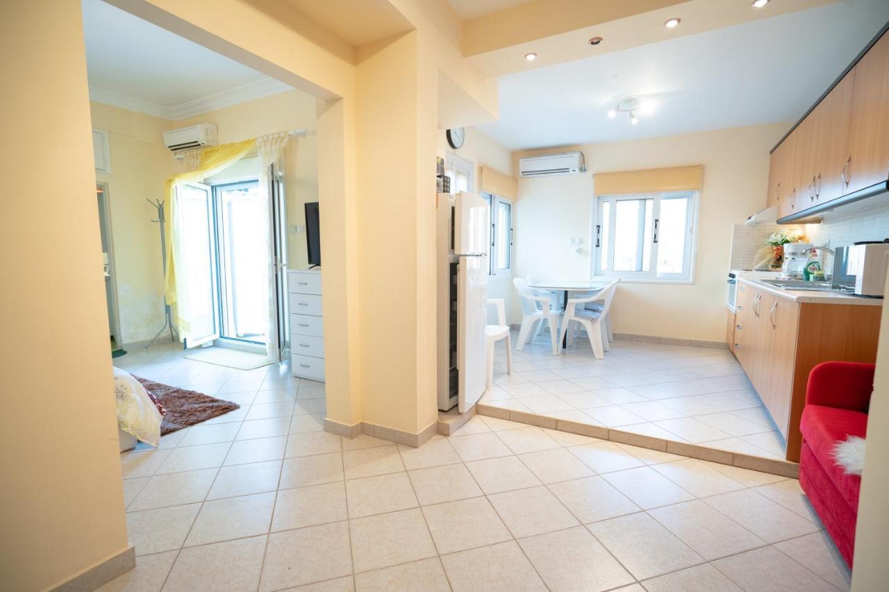 Attica Train Station 1 Bedroom 4 Pers Apartment Афіни Екстер'єр фото
